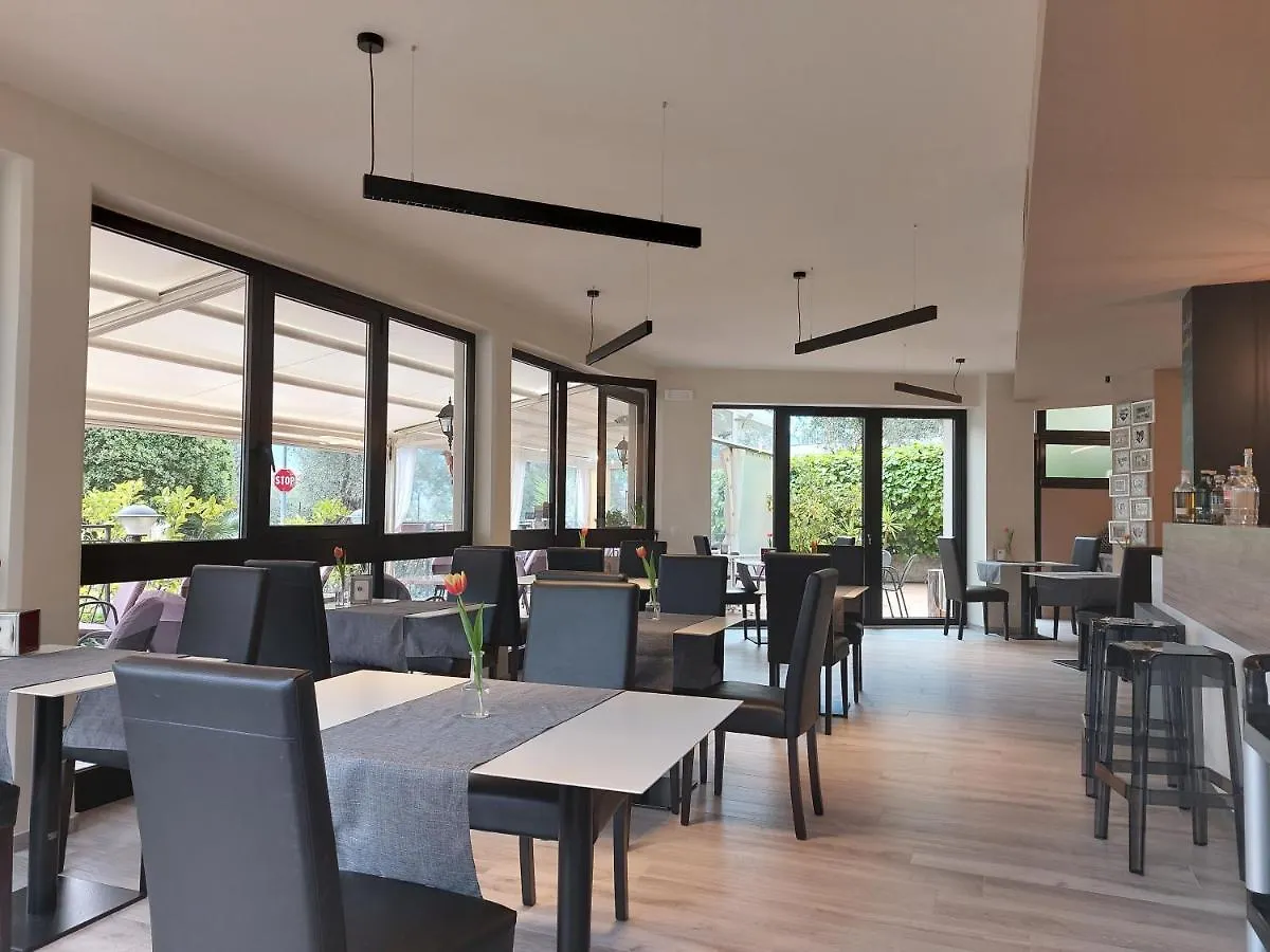Hotel Villa Grazia Limone sul Garda Italy
